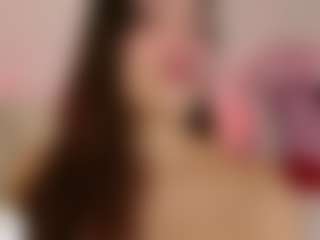 Live cam show with Cutie Riley - Twerk on SpunkLive