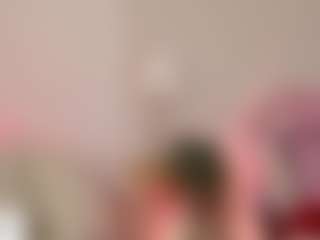 Live cam show with Cutie Riley - Squirt White on UwU Esports | colombia
