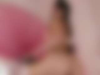 Cutie Riley's Live Sex Cam Show