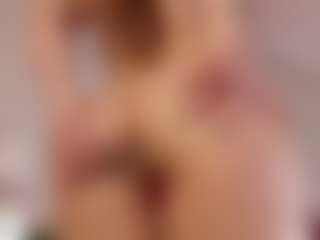 Cutie Riley's Live Sex Cam Show