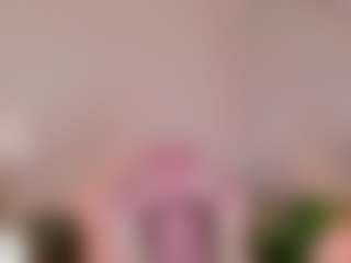 Live cam show with Cutie Riley - Sexy on Chatstar