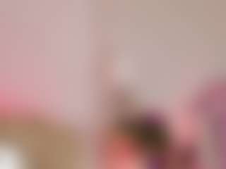 Cutie Riley's Live Sex Cam Show