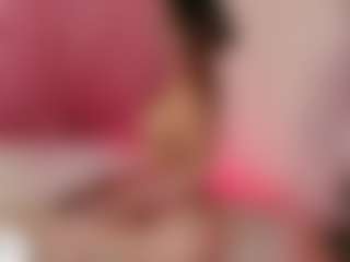 Live cam show with Cutie Riley - College Toys on liverealitysex.com
