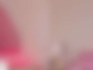 Cutie Riley's Live Sex Cam Show