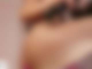Cutie Riley's Live Sex Cam Show