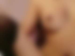 Cutie Riley's Live Sex Cam Show
