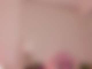 Cutie Riley's Live Sex Cam Show