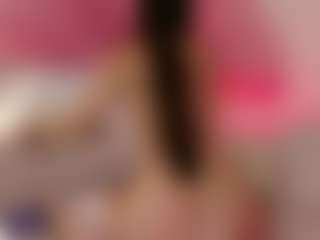 Cutie Riley's Live Sex Cam Show