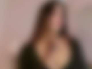 Cutie Riley's Live Sex Cam Show