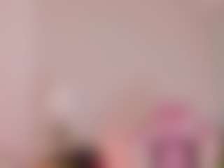 Cutie Riley's Live Sex Cam Show