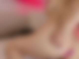 Cutie Riley's Live Sex Cam Show