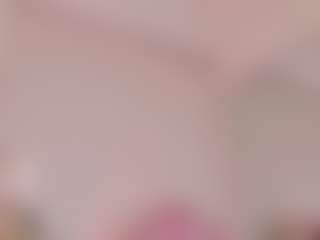 Live cam show with Cutie Riley - Dildo Or Vibrator on livesuperchat.net