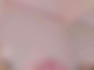Live cam show with Cutie Riley - Squirt White on nudelive.tv | colombia
