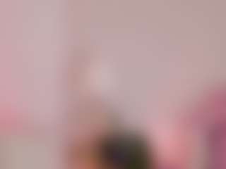 Cutie Riley's Live Sex Cam Show