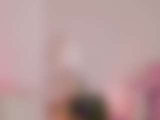 Cutie Riley's Live Sex Cam Show