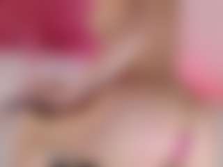 Cutie Riley's Live Sex Cam Show