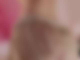 Cutie Riley's Live Sex Cam Show