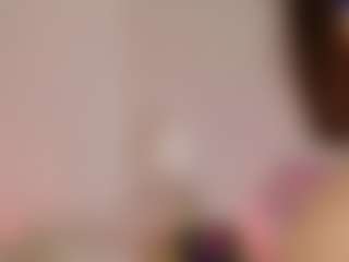 Cutie Riley's Live Sex Cam Show
