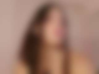 Cutie Riley's Live Sex Cam Show