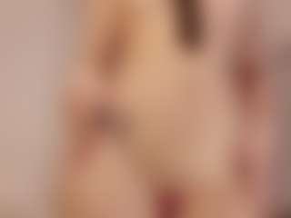Cutie Riley's Live Sex Cam Show