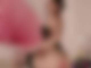 Cutie Riley's Live Sex Cam Show