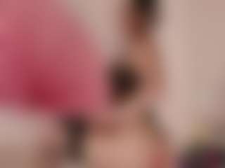 Cutie Riley's Live Sex Cam Show