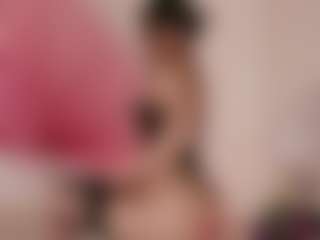Cutie Riley's Live Sex Cam Show