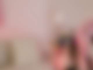 Cutie Riley's Live Sex Cam Show