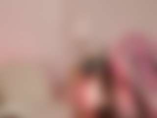 Cutie Riley's Live Sex Cam Show