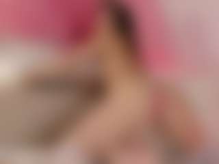 Cutie Riley's Live Sex Cam Show