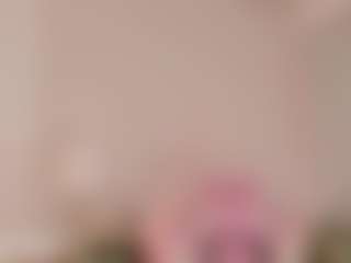 Cutie Riley's Live Sex Cam Show