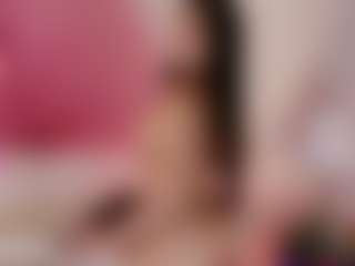 Cutie Riley's Live Sex Cam Show