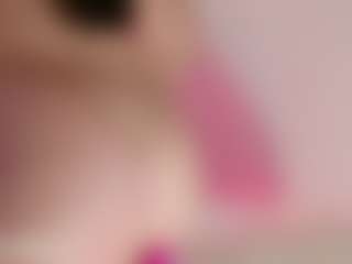 Live cam show with Cutie Riley - Bedroom on livesuperchat.net