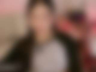 Cutie Riley's Live Sex Cam Show
