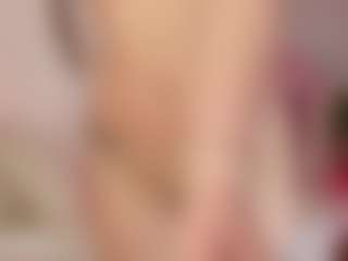 Cutie Riley's Live Sex Cam Show