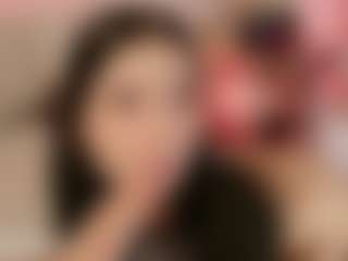 Cutie Riley's Live Sex Cam Show
