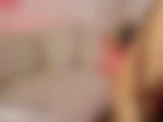 Cutie Riley's Live Sex Cam Show