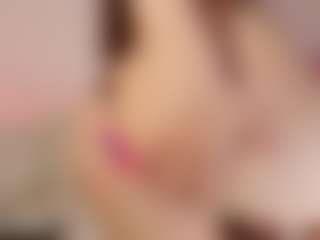 Cutie Riley's Live Sex Cam Show