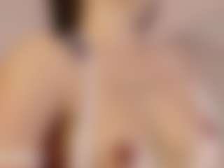 Cutie Riley's Live Sex Cam Show