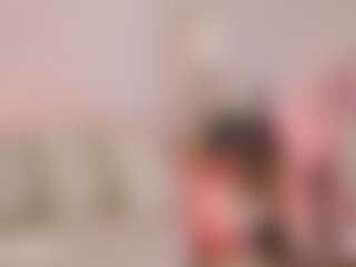 Cutie Riley's Live Sex Cam Show