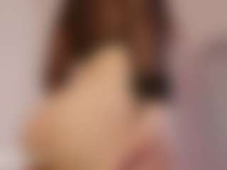Cutie Riley's Live Sex Cam Show