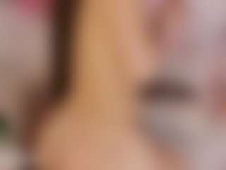 Cutie Riley's Live Sex Cam Show