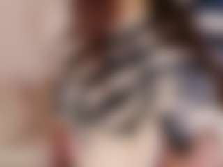 Live cam show with Cutie Riley - Fingering on Gym Cam Girls