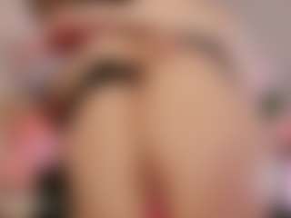 Cutie Riley's Live Sex Cam Show