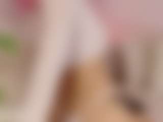 Cutie Riley's Live Sex Cam Show
