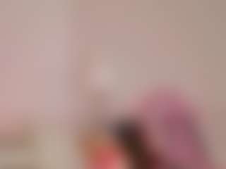 Cutie Riley's Live Sex Cam Show