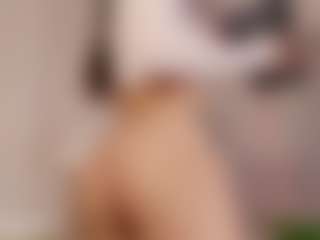 Cutie Riley's Live Sex Cam Show
