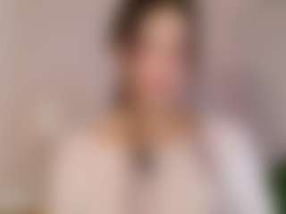 Live cam show with Cutie Riley - Blowjob on alttransgirls