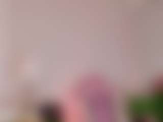Cutie Riley's Live Sex Cam Show