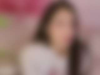 Cutie Riley's Live Sex Cam Show